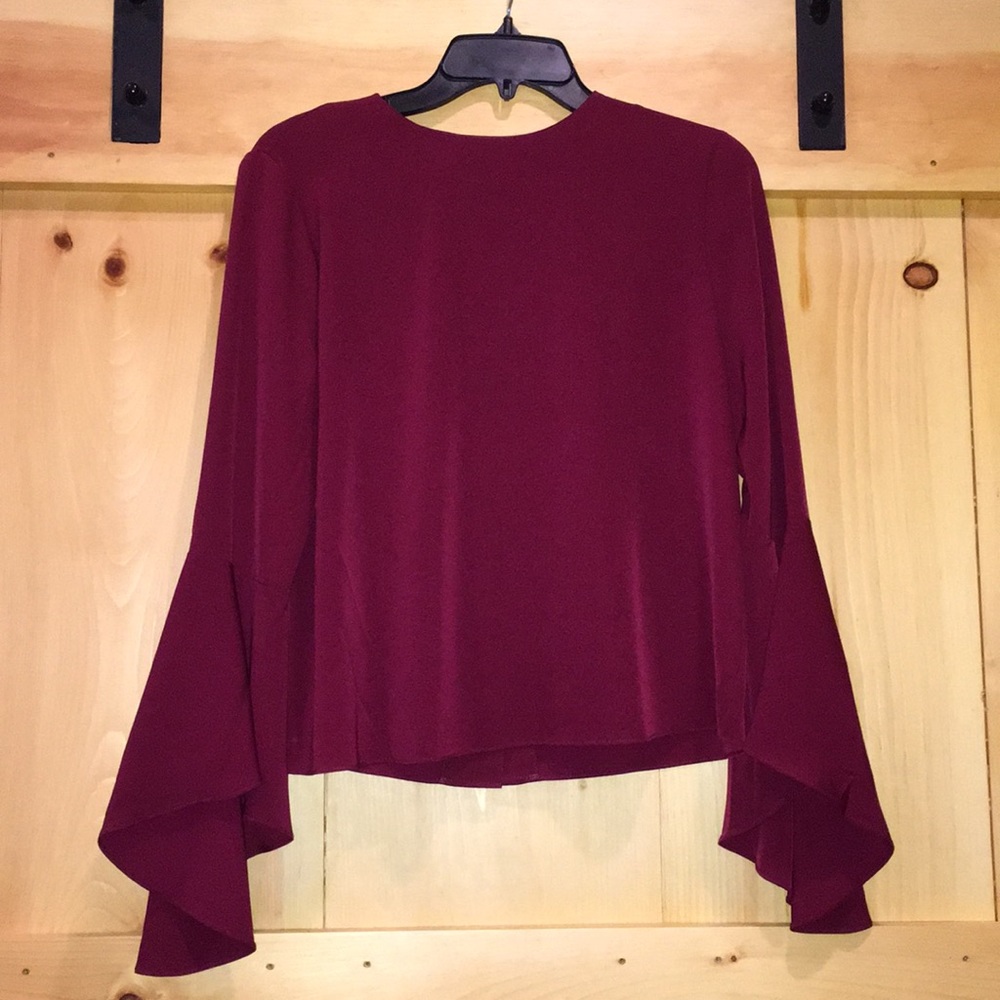Carmen Marc Valvo blouse!